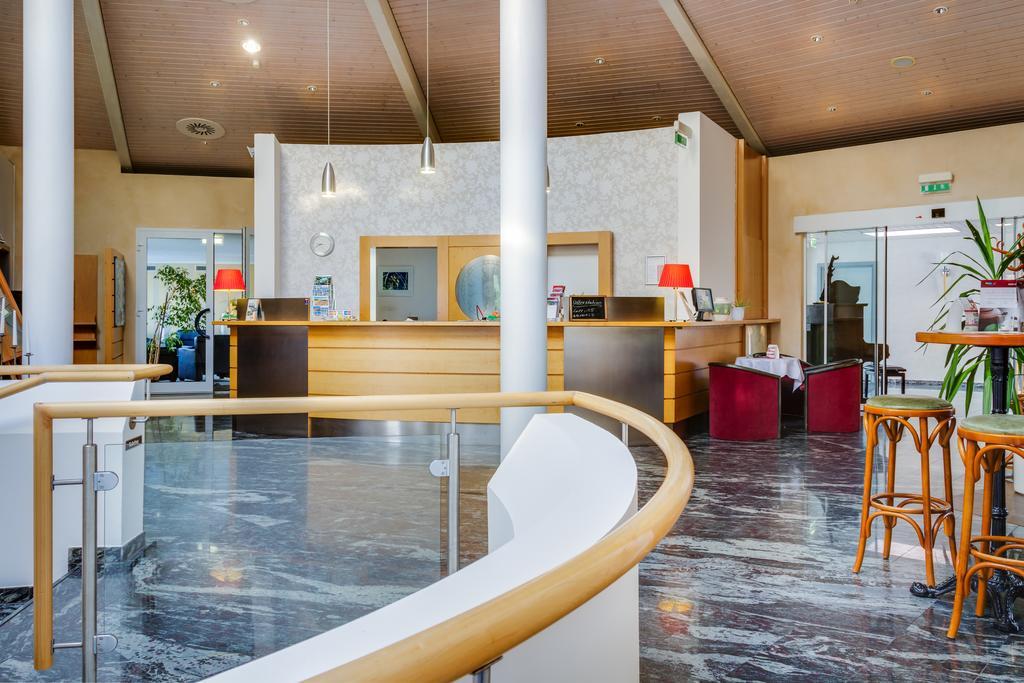 Seehotel Luisenhof Falkenhagen  Exterior foto