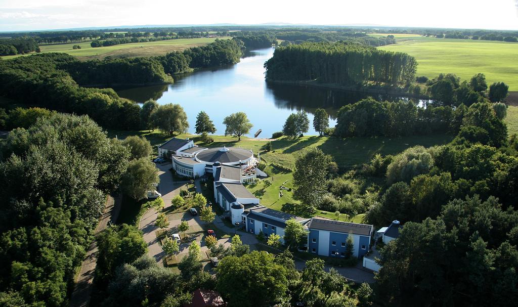 Seehotel Luisenhof Falkenhagen  Exterior foto